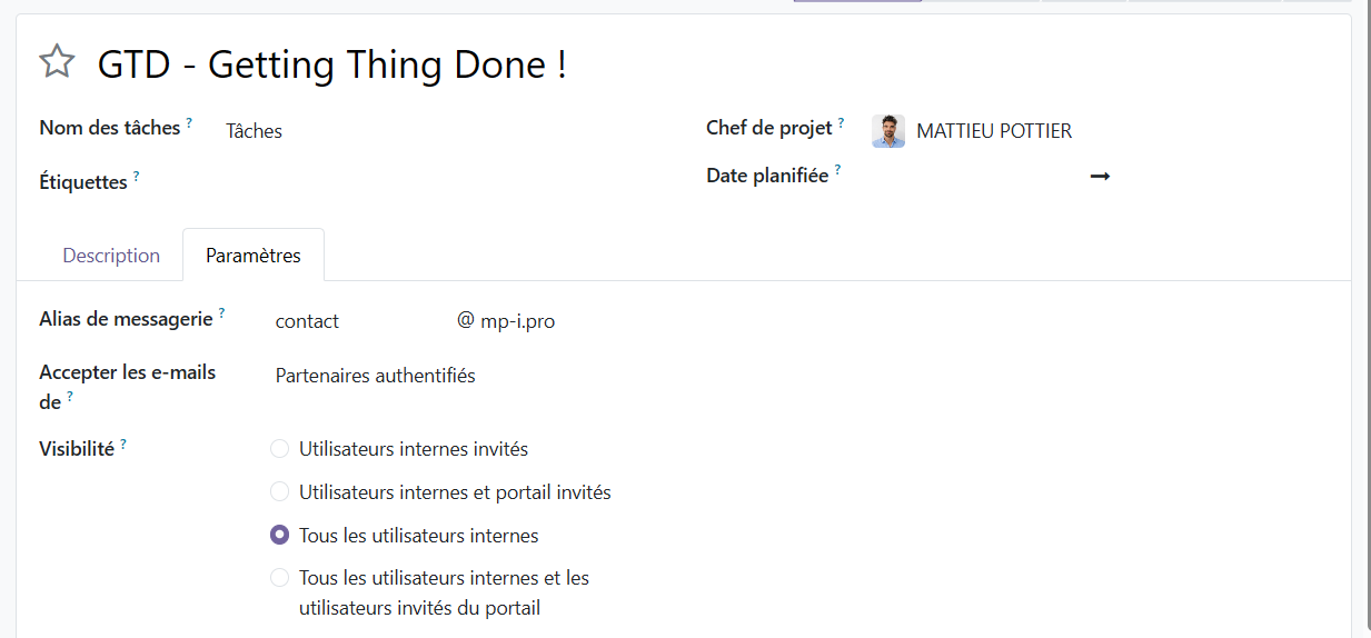 Onglet Paramètres d'un projet Odoo, avec le champ Alias de messagerie renseigné